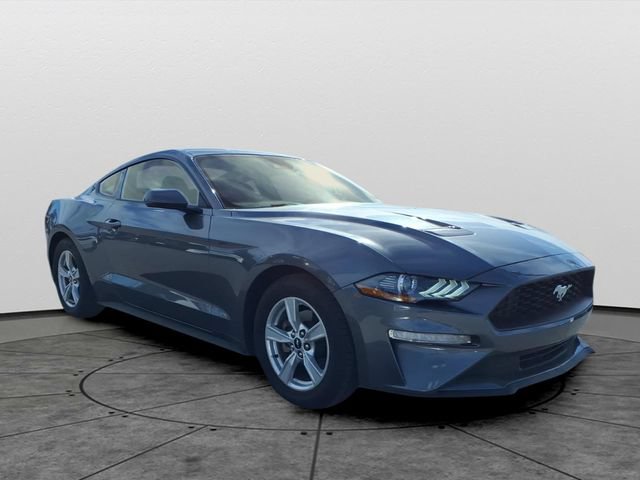 Used 2023 Ford Mustang Coupe RWD image 3