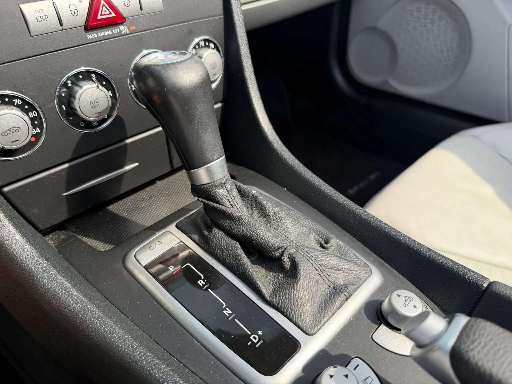 Used 2007 Mercedes-Benz SLK 350 image 27