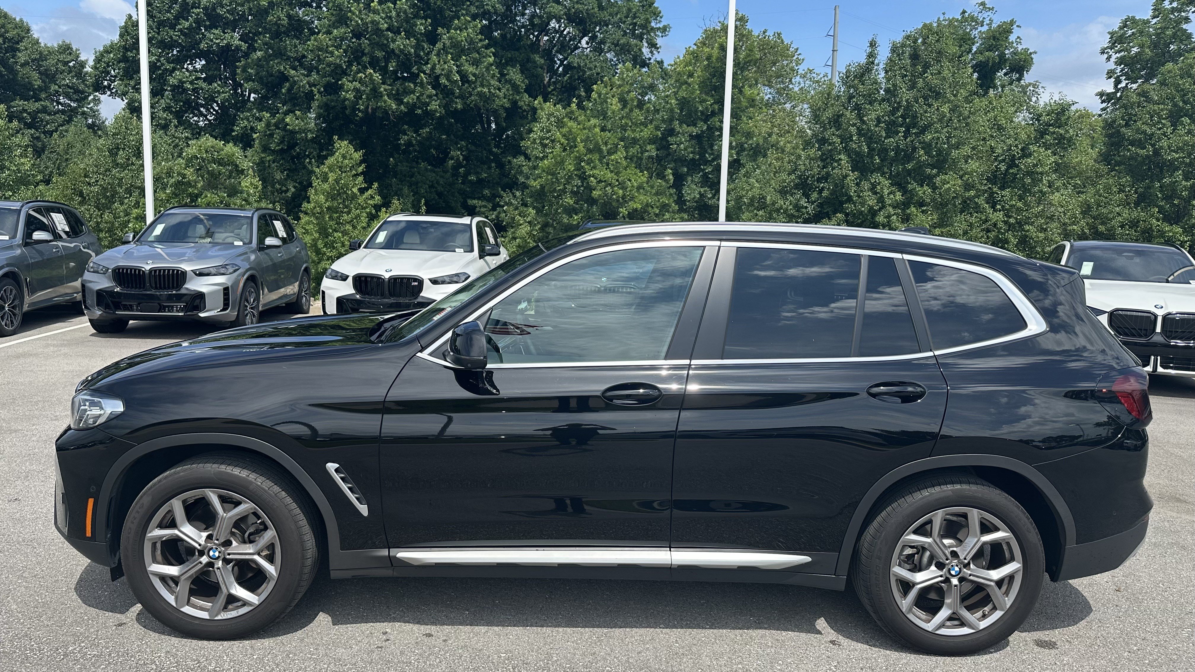 Used 2023 BMW X3 xDrive30i w/ Convenience Package AWD/4WD image 7