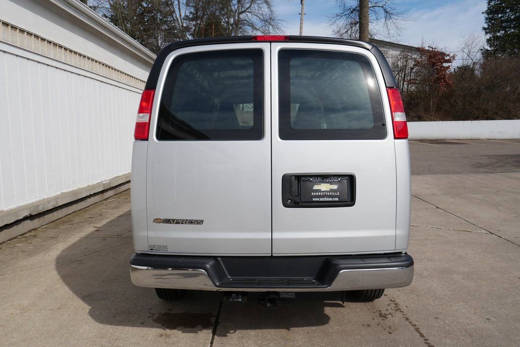 New 2025 Chevrolet Express 2500 w/ Enhanced Convenience Package image 6