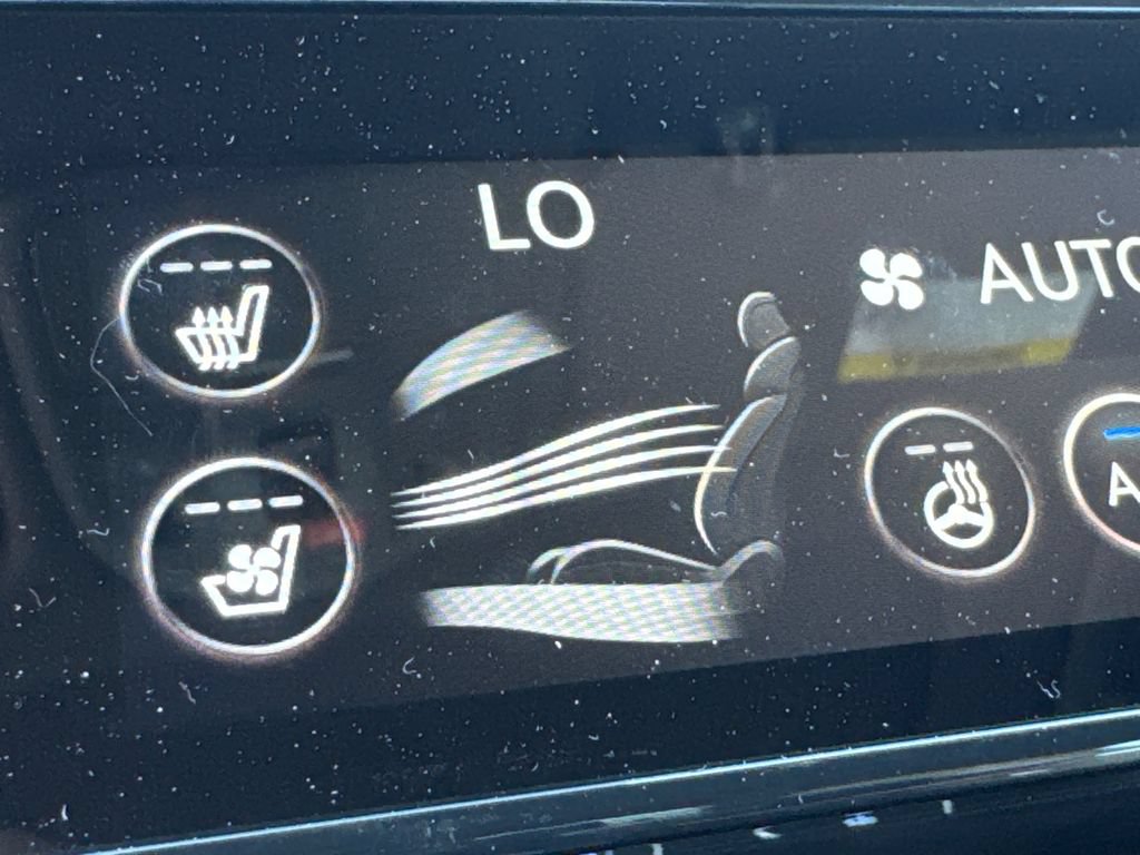 New 2025 Genesis G70 3.3T Advanced AWD/4WD image 30