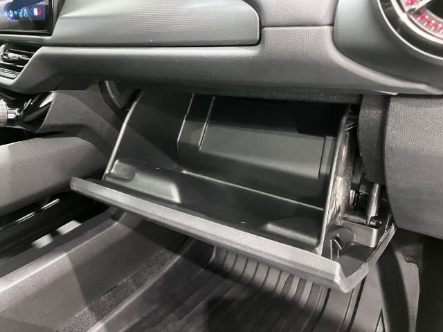 Used 2025 Chevrolet Equinox EV RS image 27