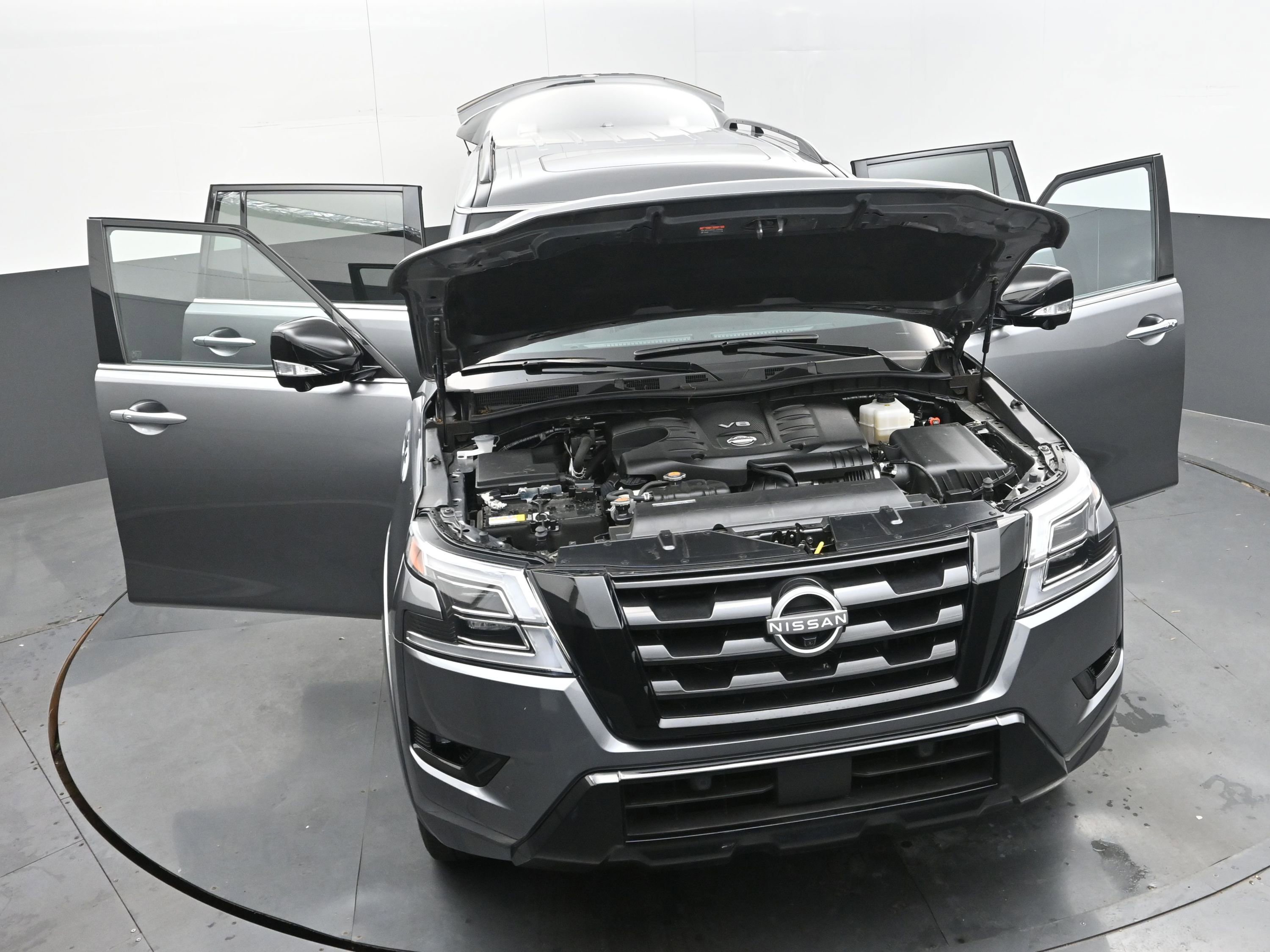 Used 2024 Nissan Armada SL w/ Midnight Edition Package image 37