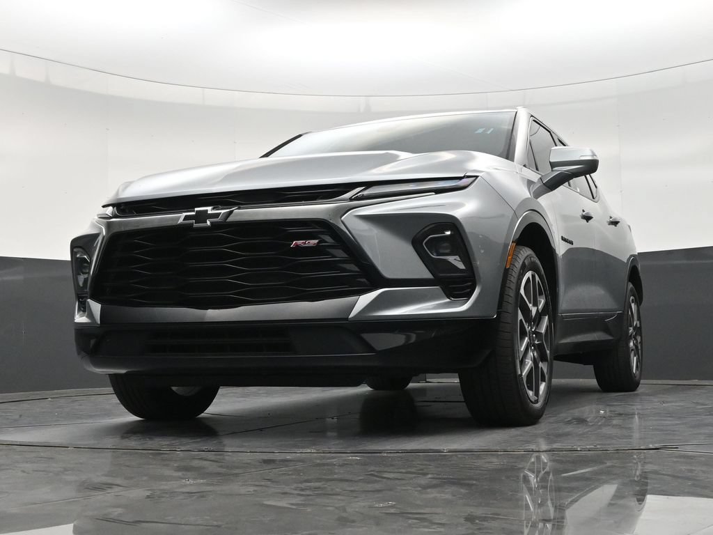 Used 2023 Chevrolet Blazer RS w/ Enhanced Convenience Package FWD image 27