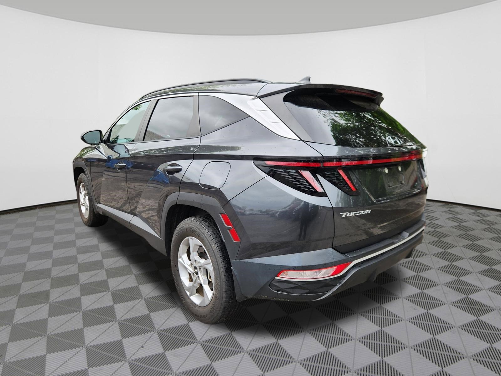 Certified 2023 Hyundai Tucson SEL AWD/4WD image 3