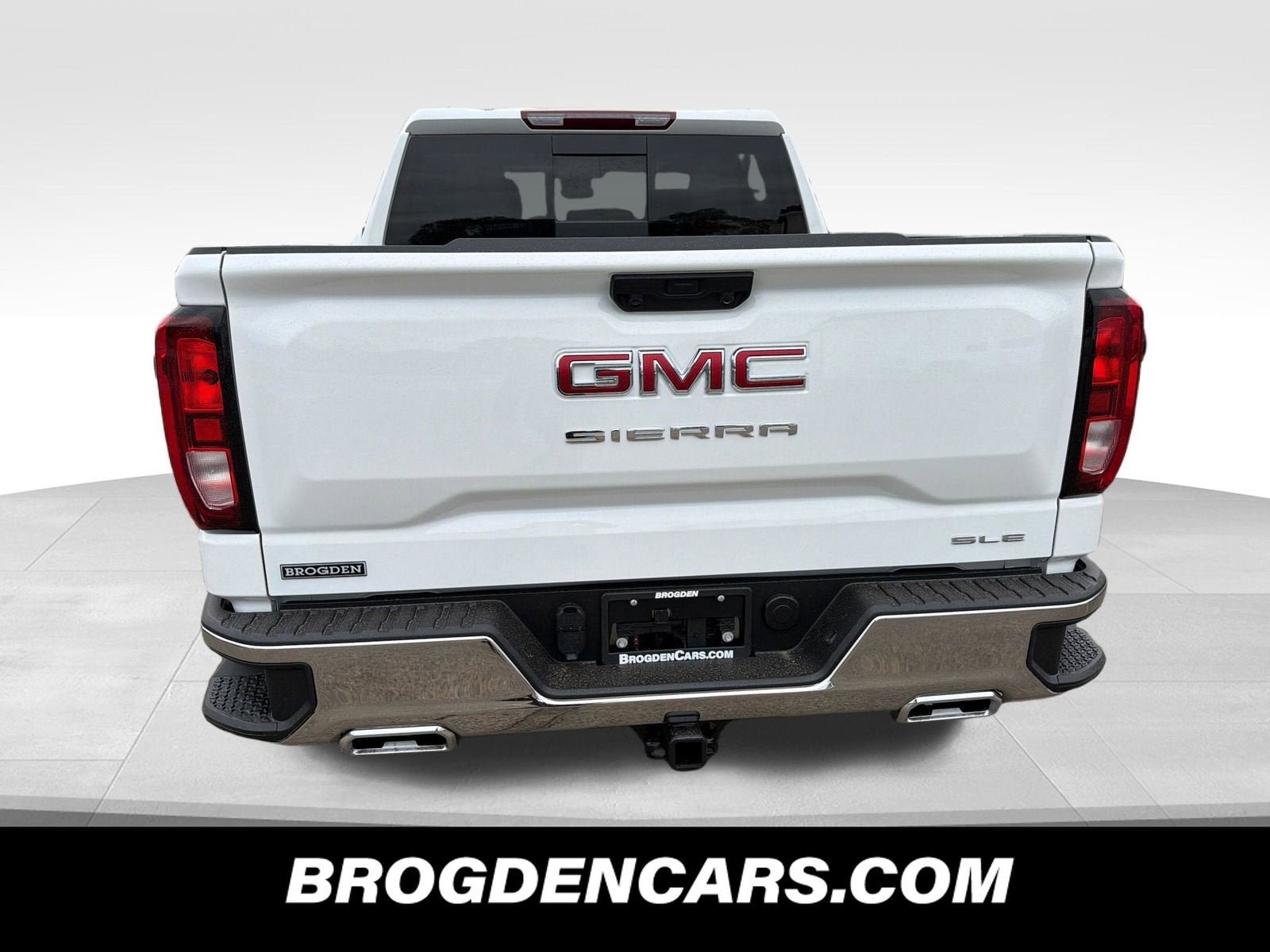 New 2026 GMC Sierra 1500 SLE AWD/4WD image 7