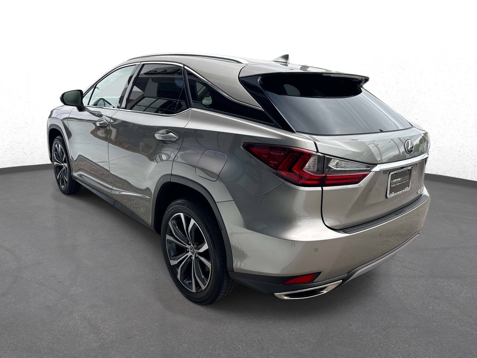 Certified 2022 Lexus RX 350 FWD w/ Premium Package image 5