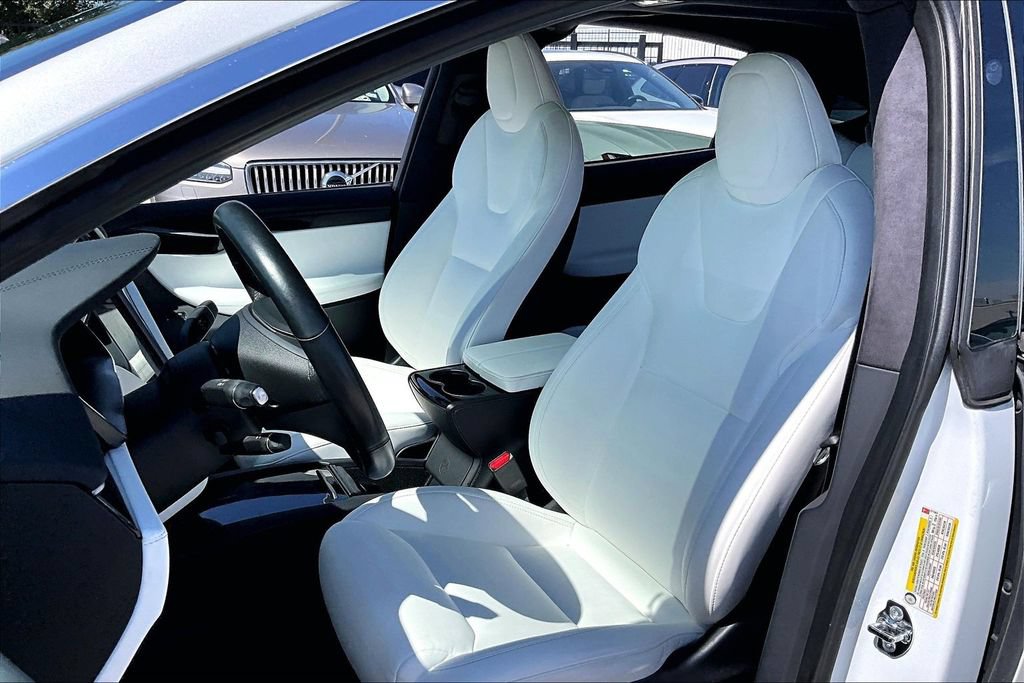 Used 2020 Tesla Model X Long Range AWD/4WD image 31