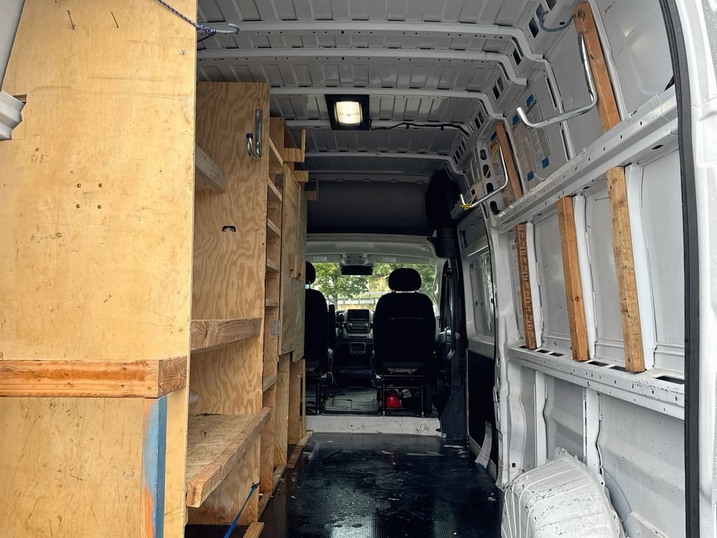 Used 2024 RAM ProMaster 3500 w/ Convenience Group FWD image 9