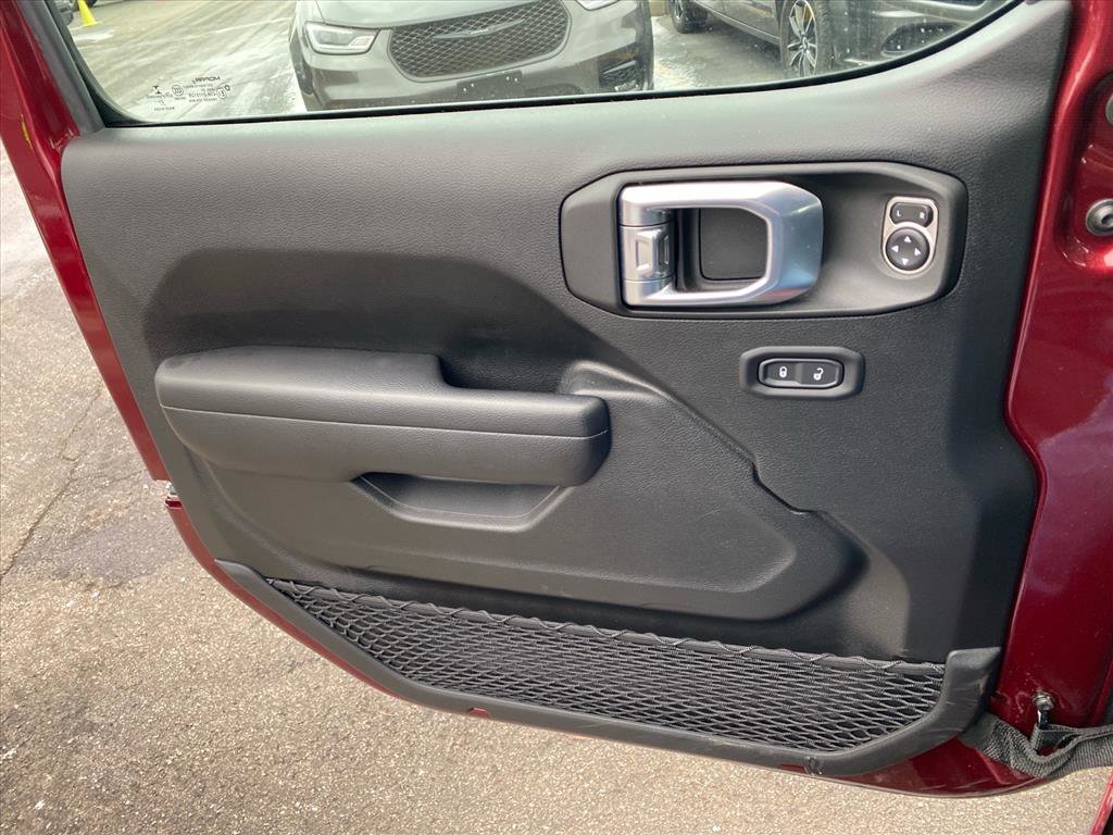 Used 2021 Jeep Wrangler Rubicon image 23