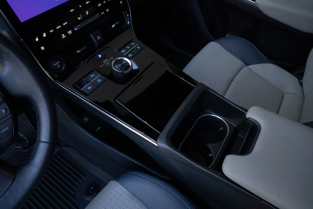 Certified 2023 Subaru Solterra AWD image 10