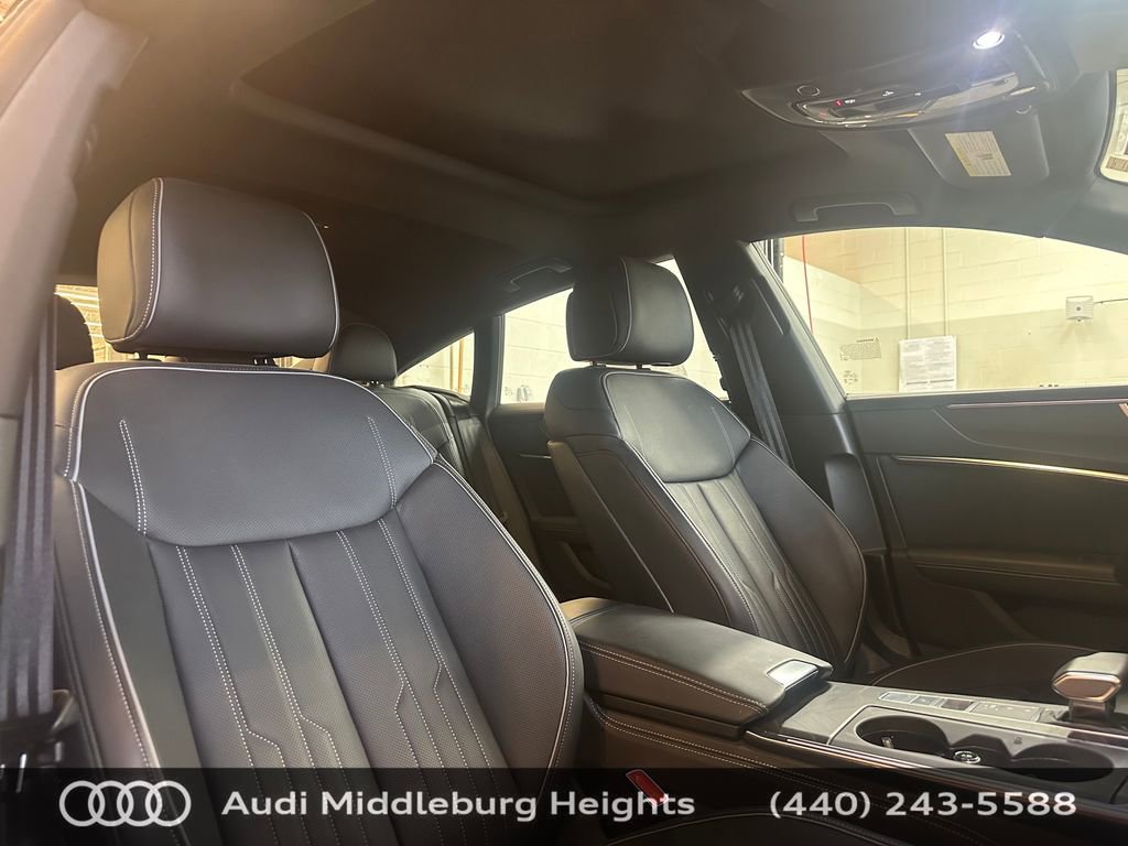 Used 2023 Audi A7 3.0T Prestige w/ Luxury Package image 18