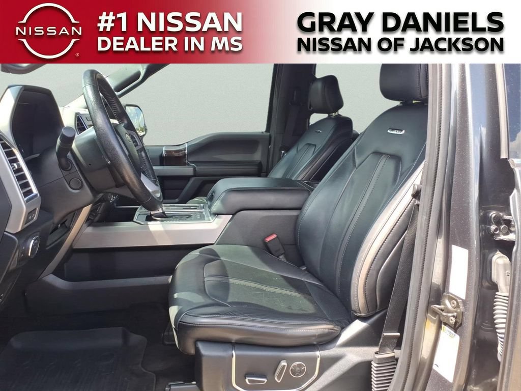 Used 2016 Ford F150 Platinum w/ Equipment Group 701A Luxury AWD/4WD image 23