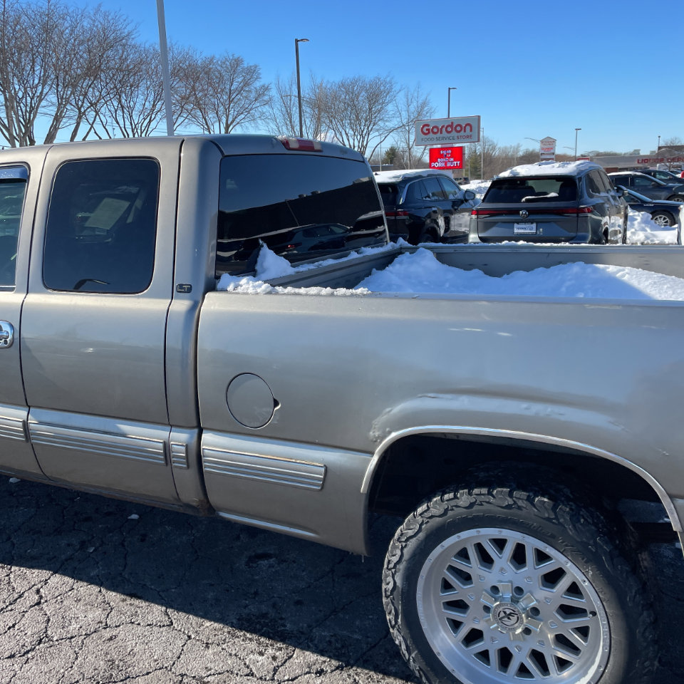 Used 2002 Chevrolet Silverado 1500 LT w/ Off-Road Chassis Pkg AWD/4WD image 7