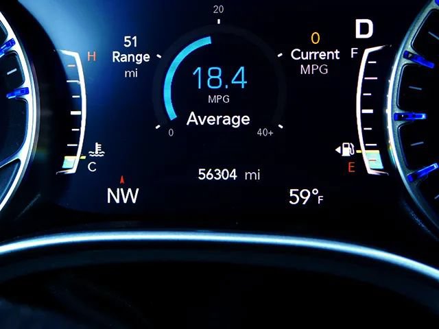 Used 2025 Chrysler Pacifica Select FWD image 20
