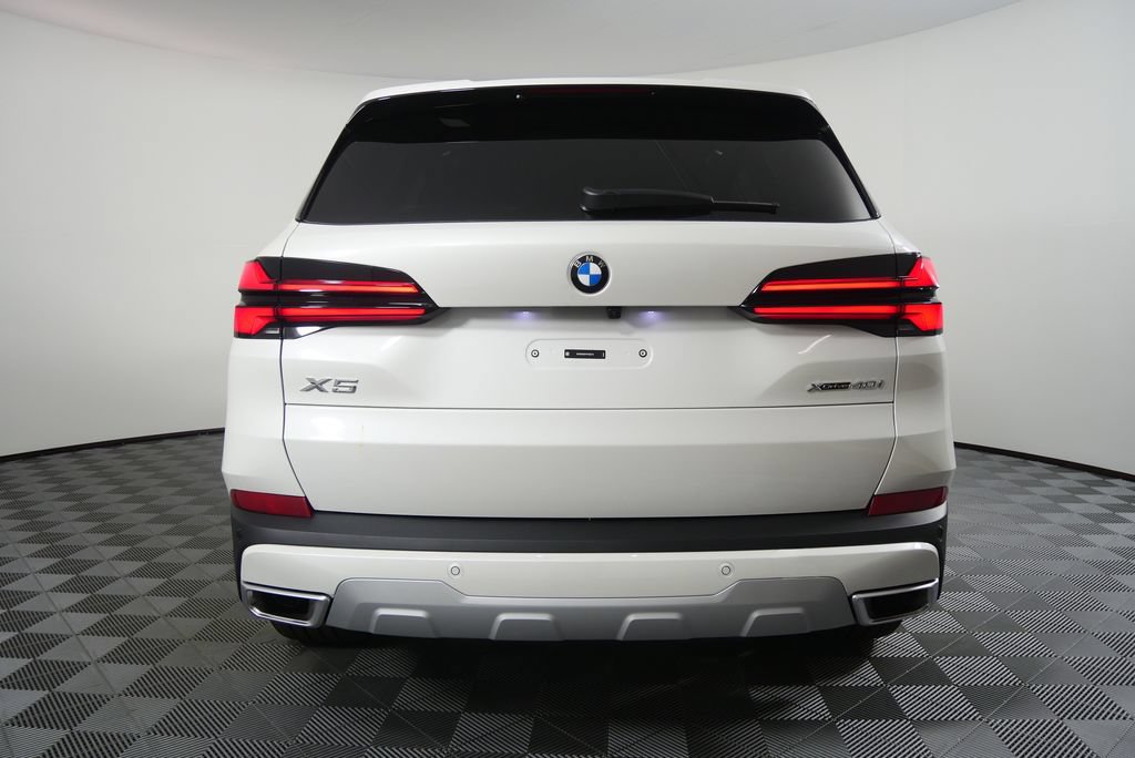 Used 2026 BMW X5 xDrive40i w/ Climate Comfort Package AWD/4WD image 4