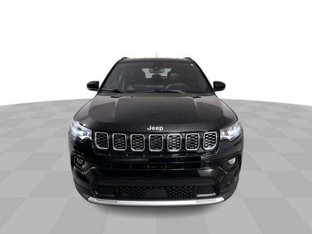 Used 2024 Jeep Compass Limited image 3