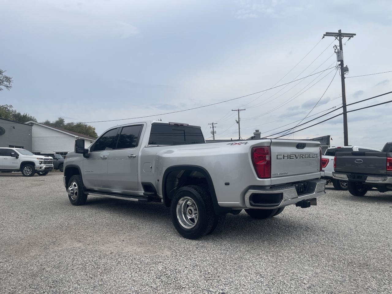 Used 2021 Chevrolet Silverado 3500 LTZ w/ LTZ Convenience Package AWD/4WD image 9