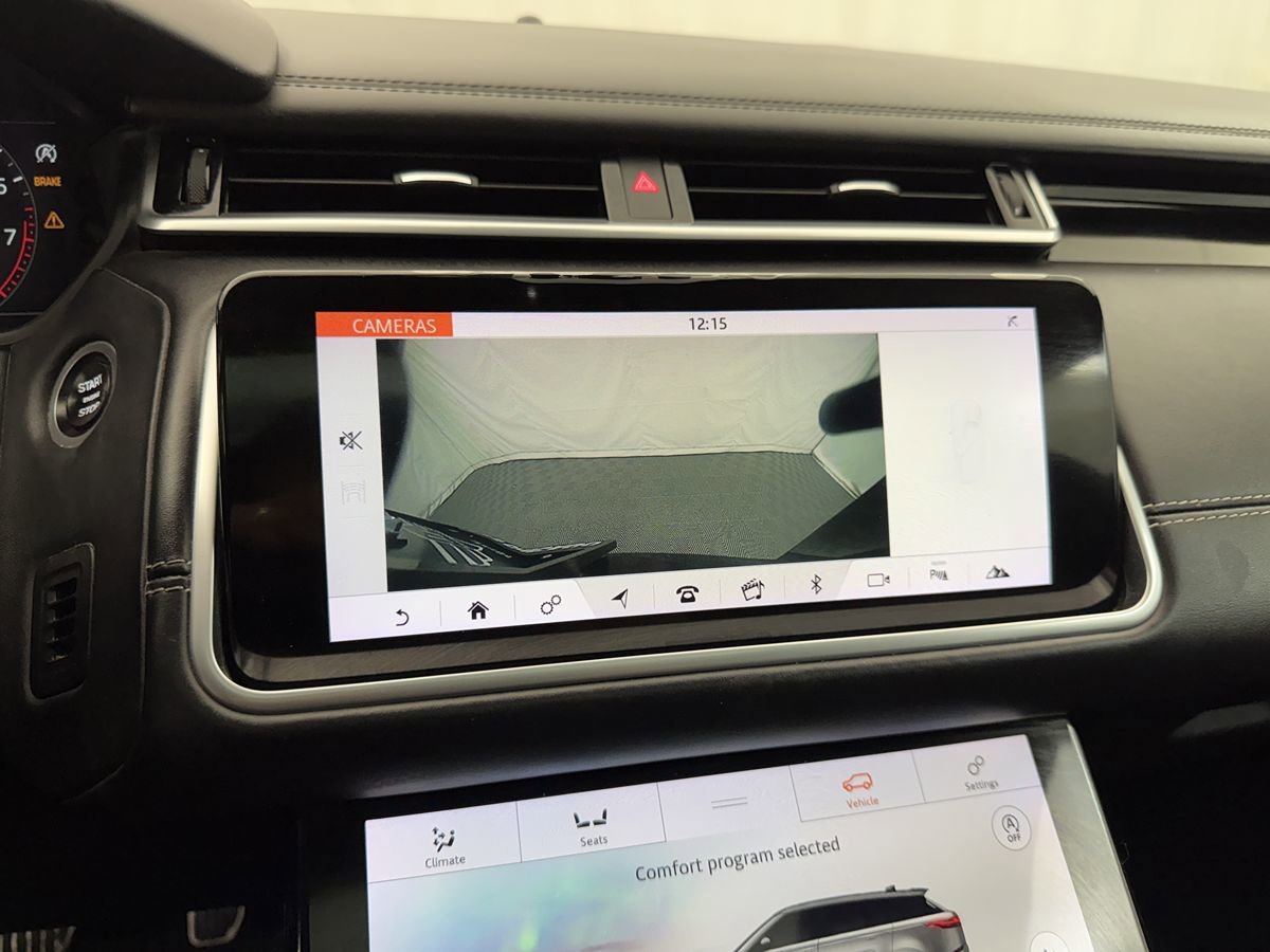 Used 2018 Land Rover Range Rover Velar R-Dynamic SE AWD/4WD image 16