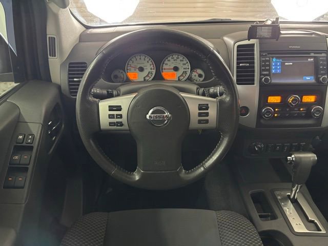 Used 2016 Nissan Frontier PRO-4X image 15