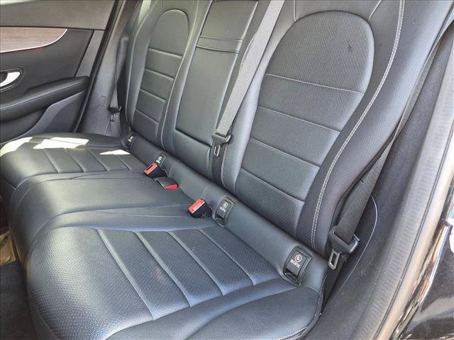 Used 2020 Mercedes-Benz GLC 300 image 16