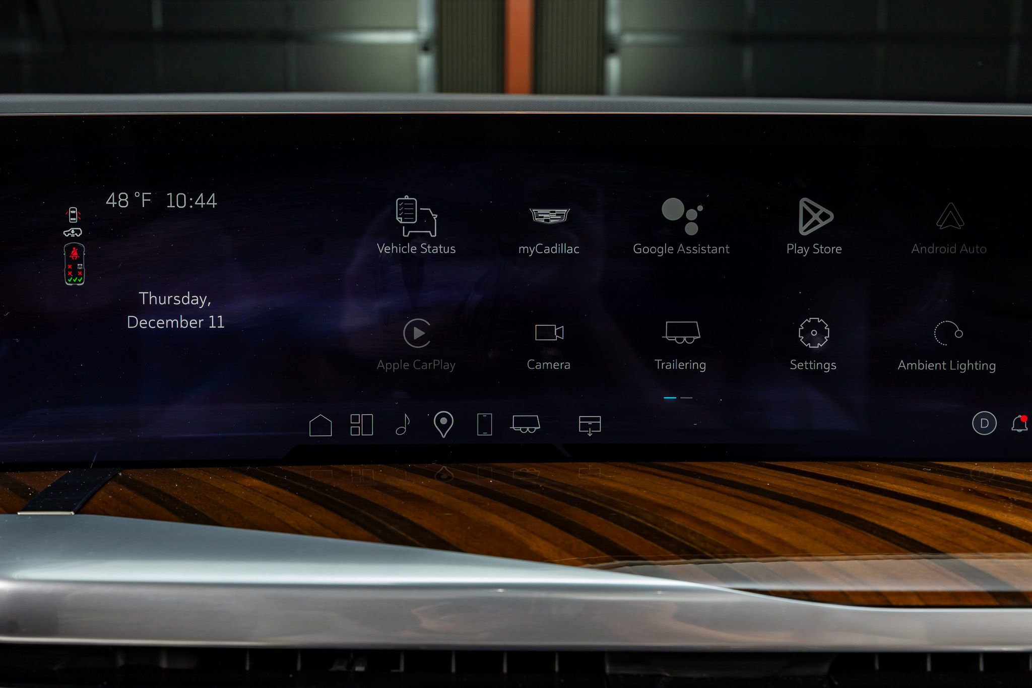 Used 2026 Cadillac Escalade Platinum Sport w/ LPO, ONYX Package image 25