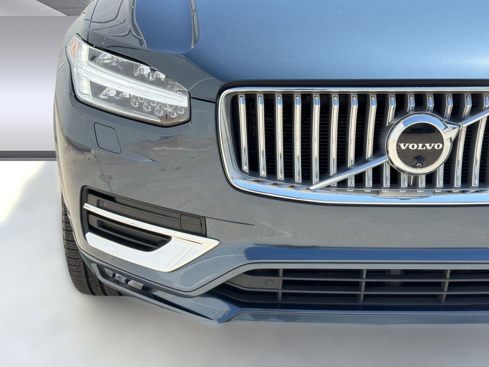 Used 2024 Volvo XC90 B6 Plus w/ Protection Package Premier AWD/4WD image 11