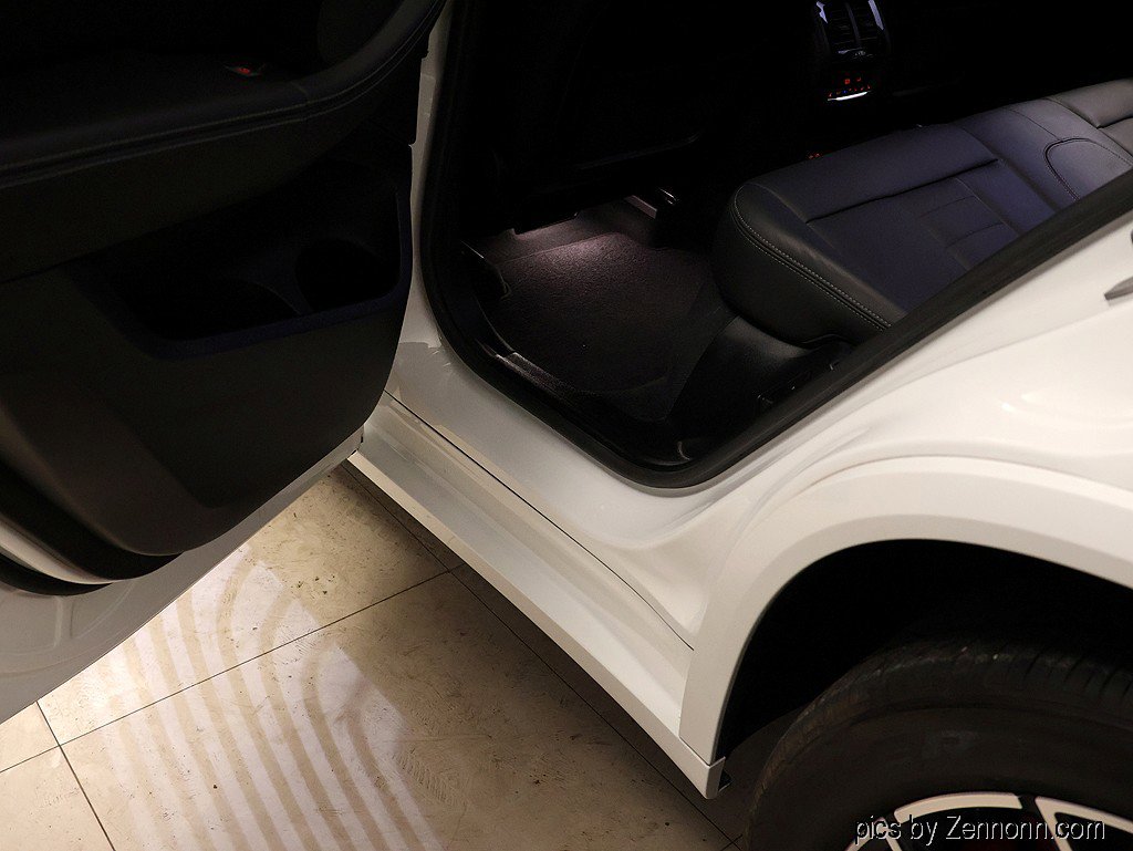 Certified 2023 BMW X4 M40i AWD/4WD image 32