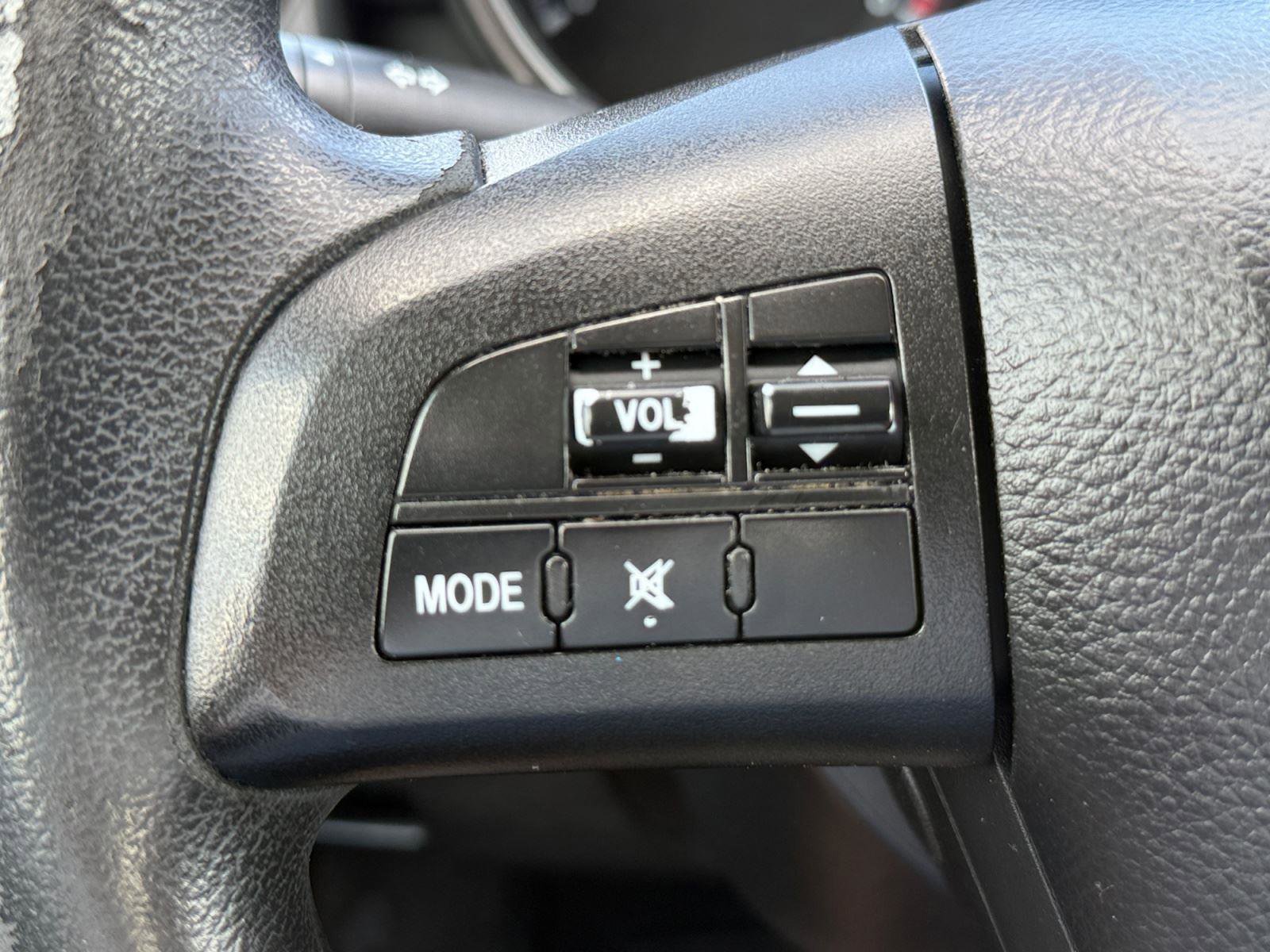 Used 2012 MAZDA MAZDA3 i Sport image 20