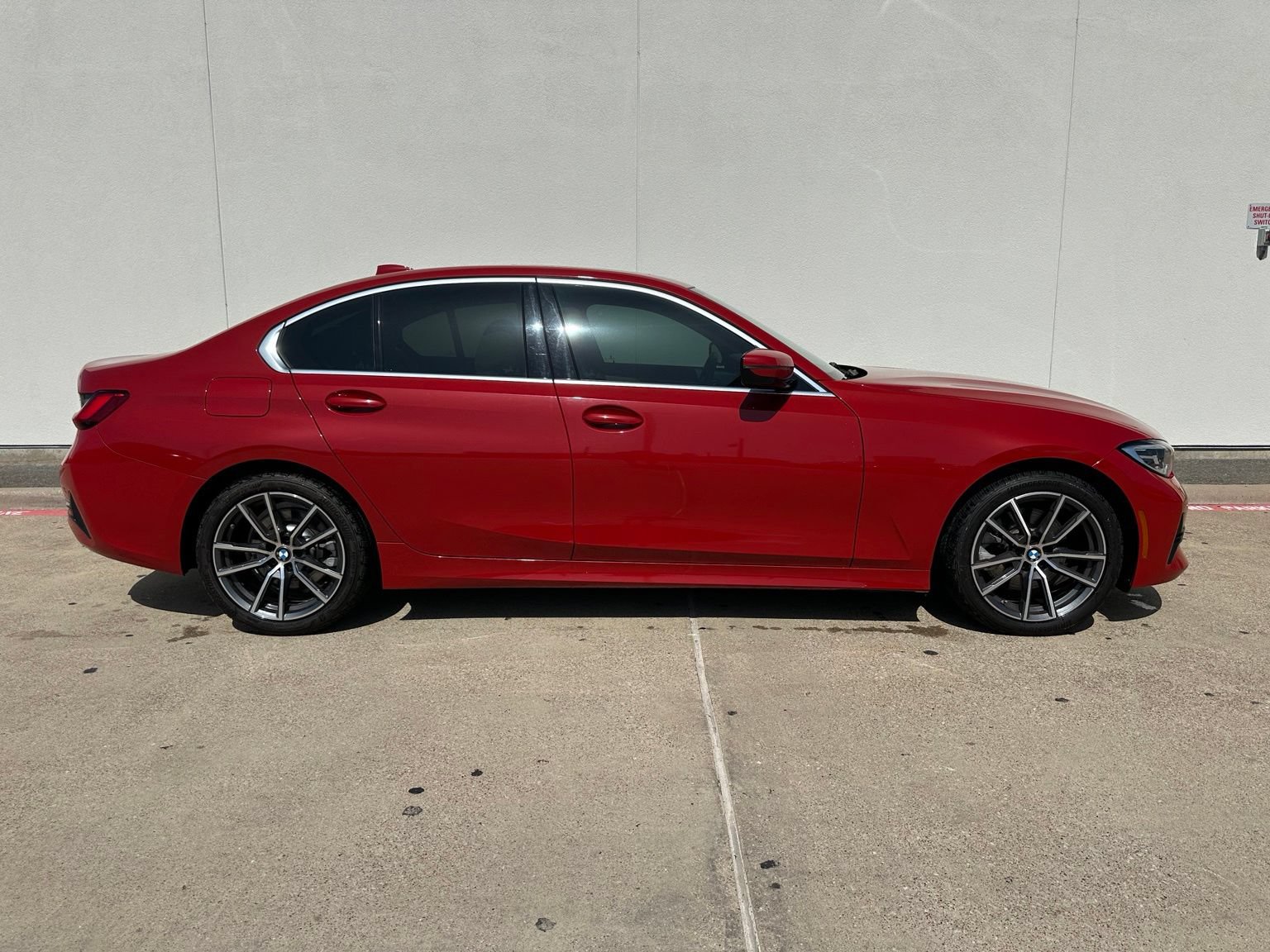 Used 2020 BMW 330i Sedan w/ Convenience Package RWD image 8