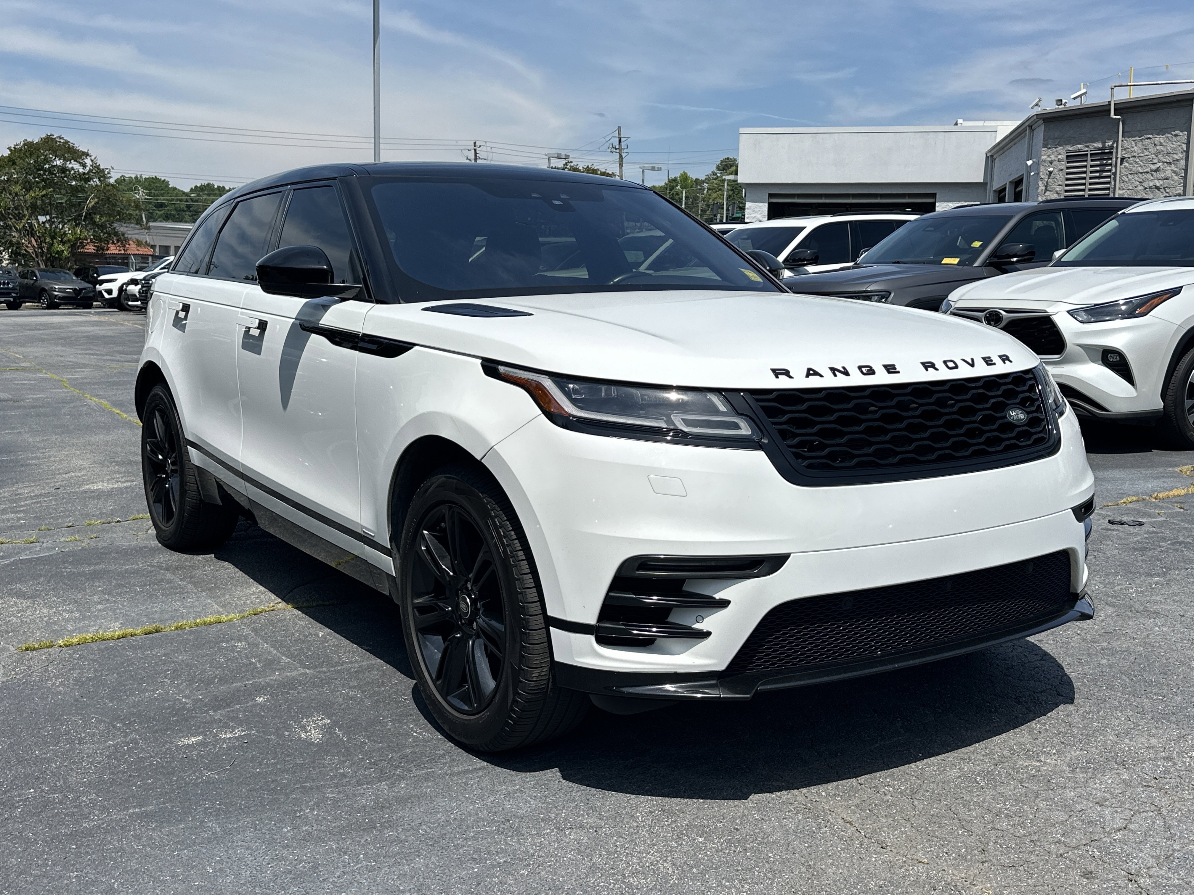 Used 2020 Land Rover Range Rover Velar R-Dynamic S AWD/4WD image 2