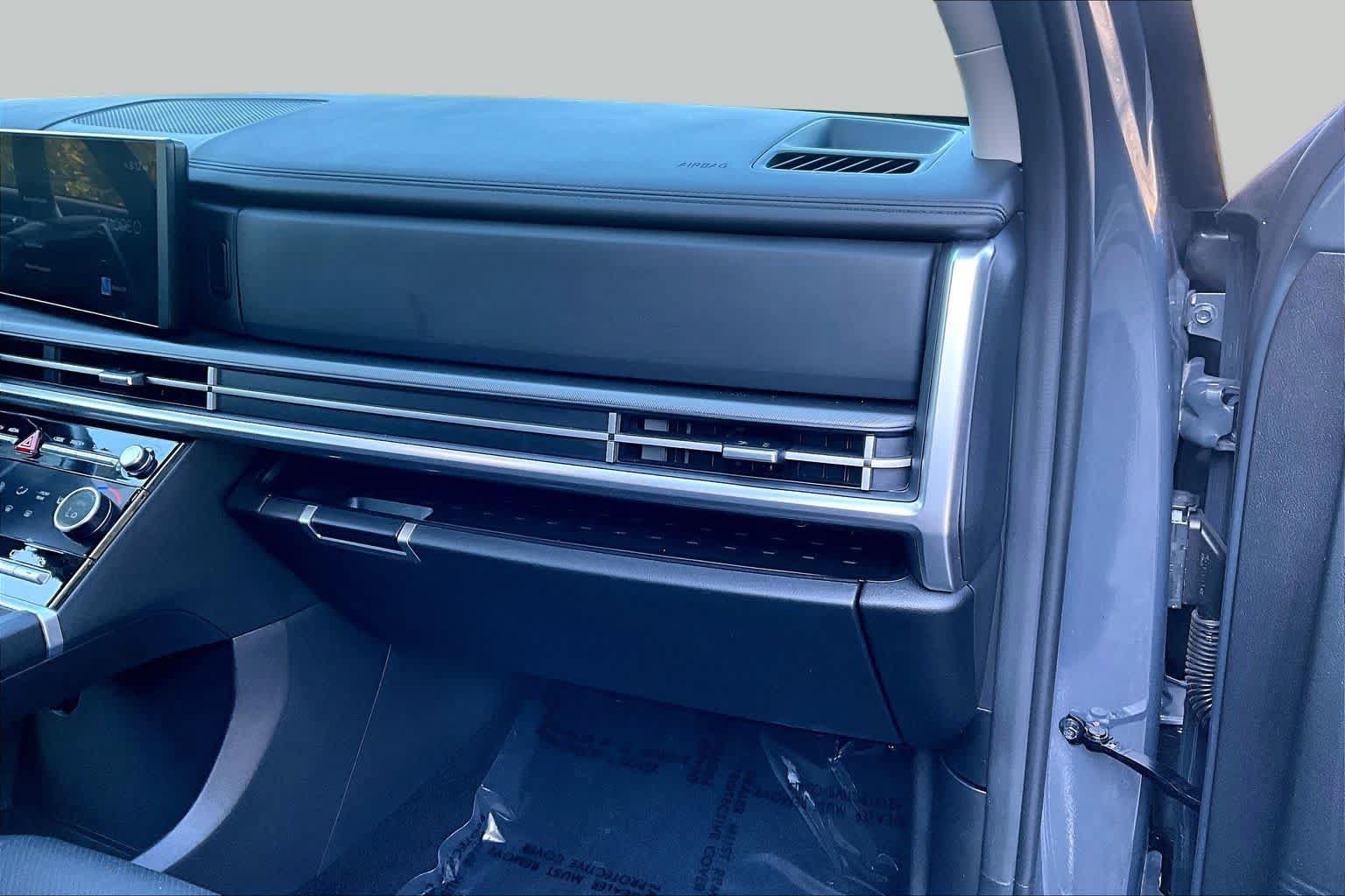 Used 2025 Hyundai Santa Fe XRT AWD/4WD image 19