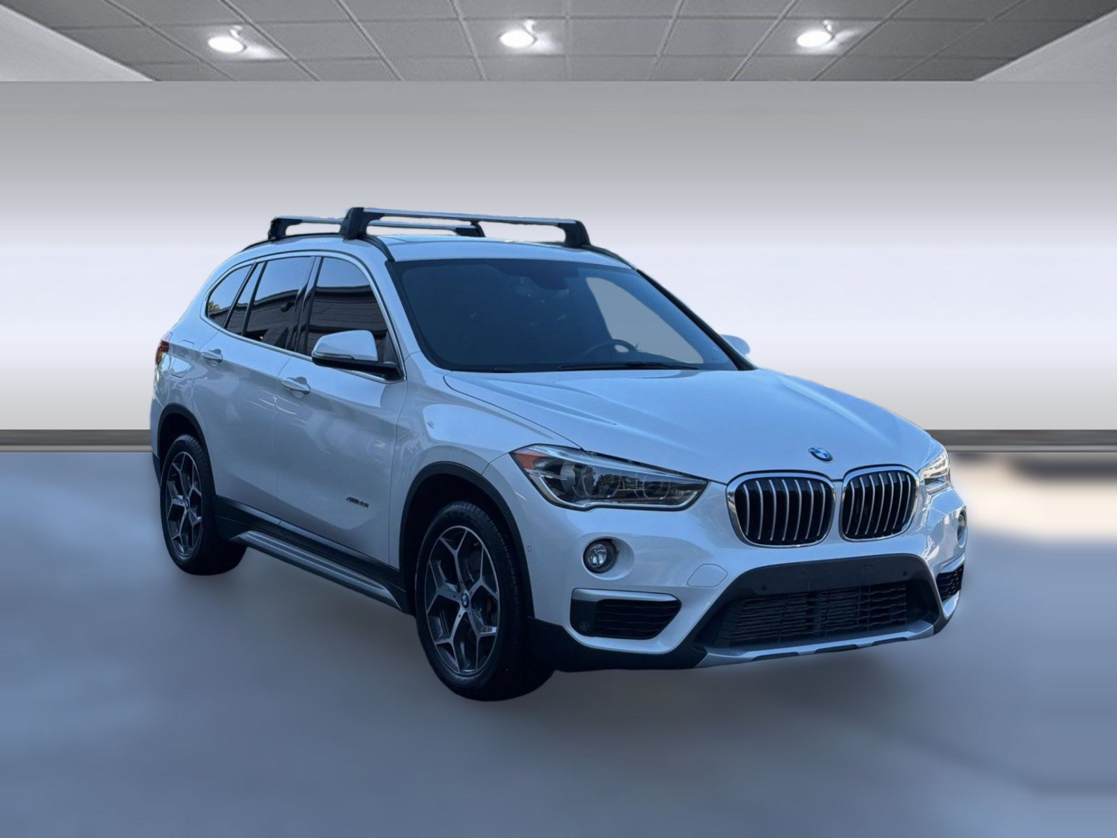 Used 2017 BMW X1 xDrive28i AWD/4WD image 7