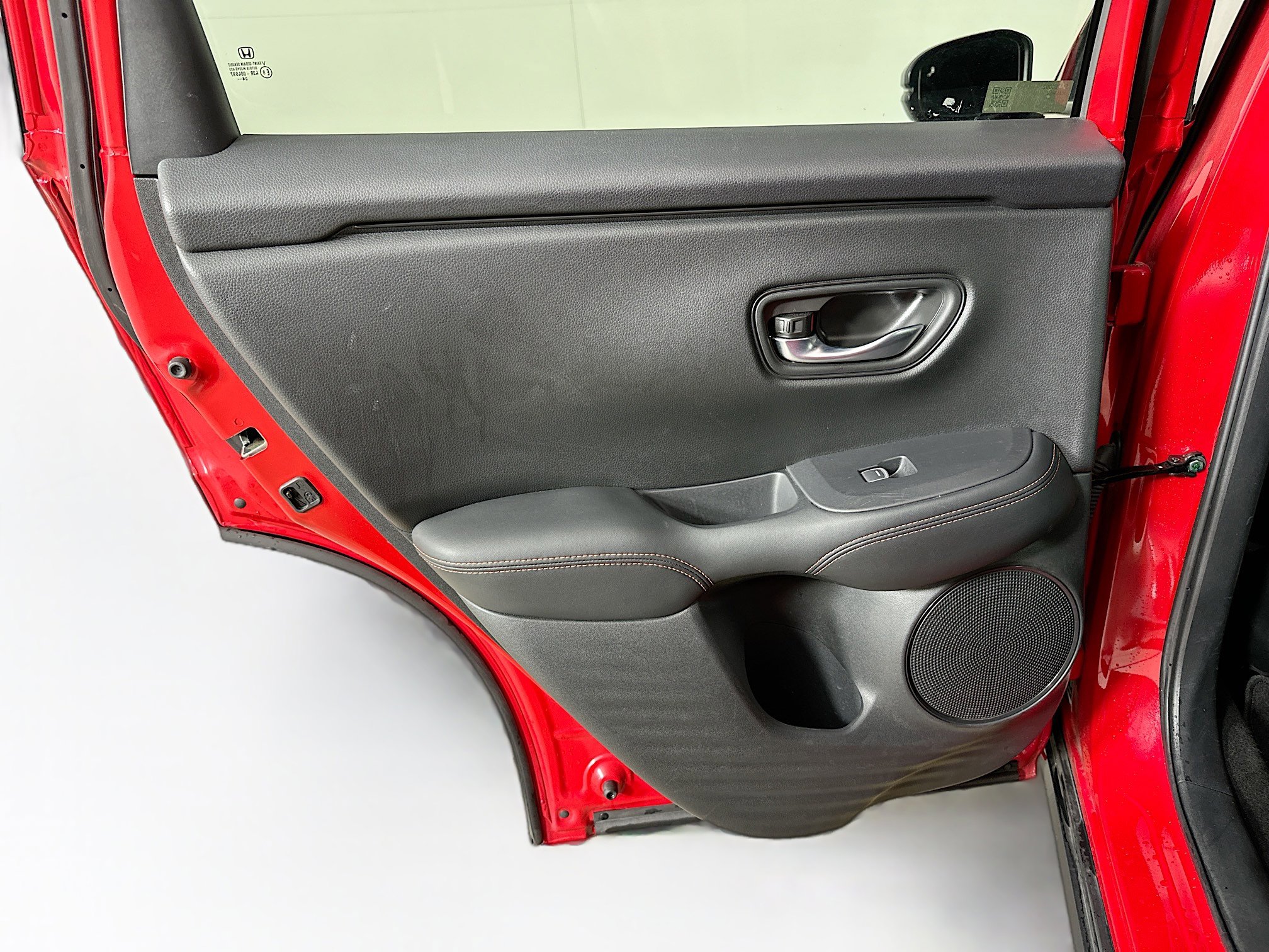 Used 2025 Honda HR-V Sport image 25