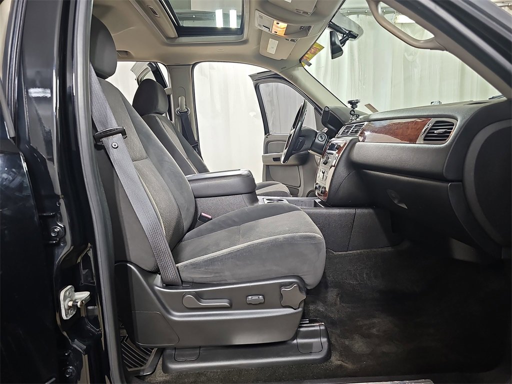 Used 2008 Chevrolet Avalanche LT image 13