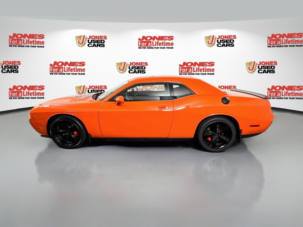Used 2009 Dodge Challenger SRT8 w/ SRT Option Group II RWD image 13