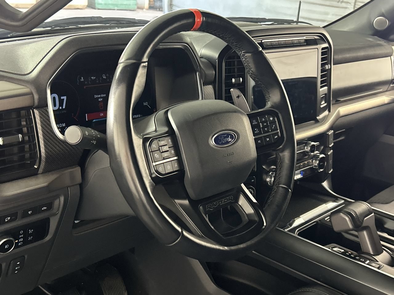 Used 2023 Ford F150 Raptor w/ Raptor 37 Performance Package AWD/4WD image 15