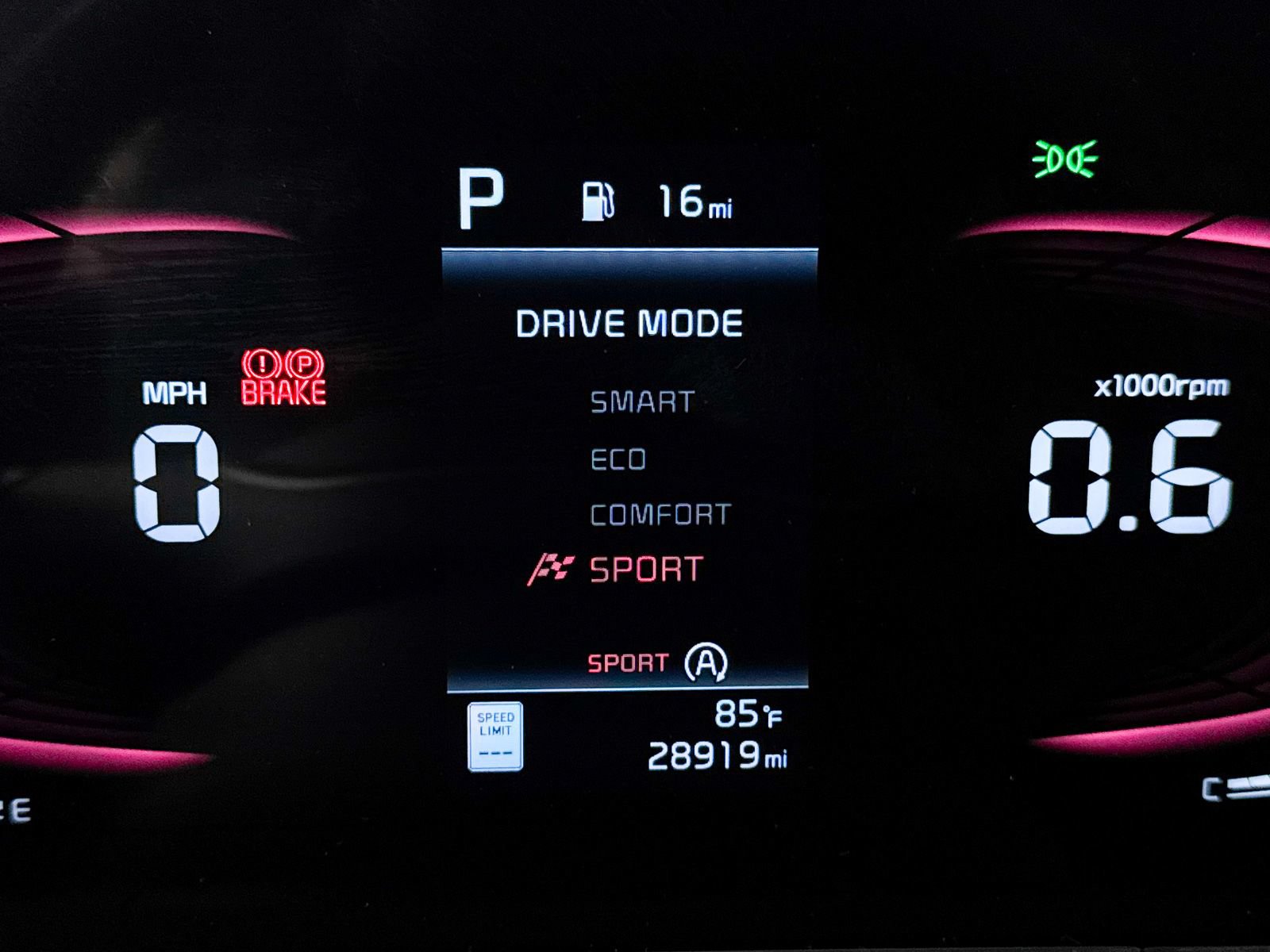Certified 2024 Kia Telluride S w/ S Sunroof Package FWD image 10