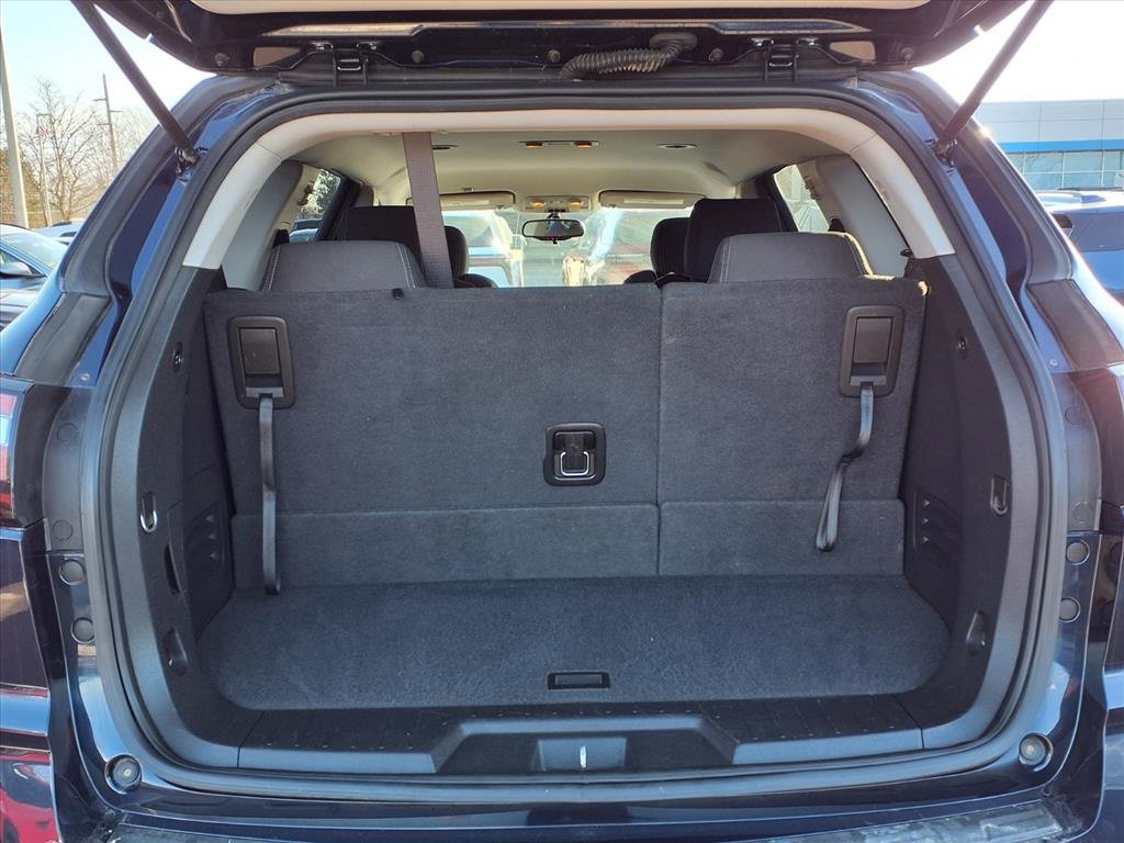 Used 2015 Chevrolet Traverse LT w/ Style and Technology Package image 8