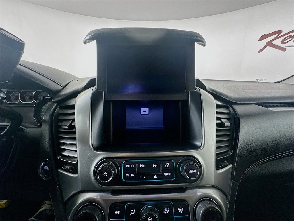 Used 2018 Chevrolet Suburban LT image 39