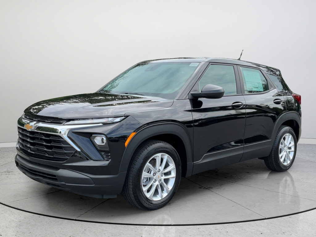 New 2026 Chevrolet TrailBlazer LS FWD image 3