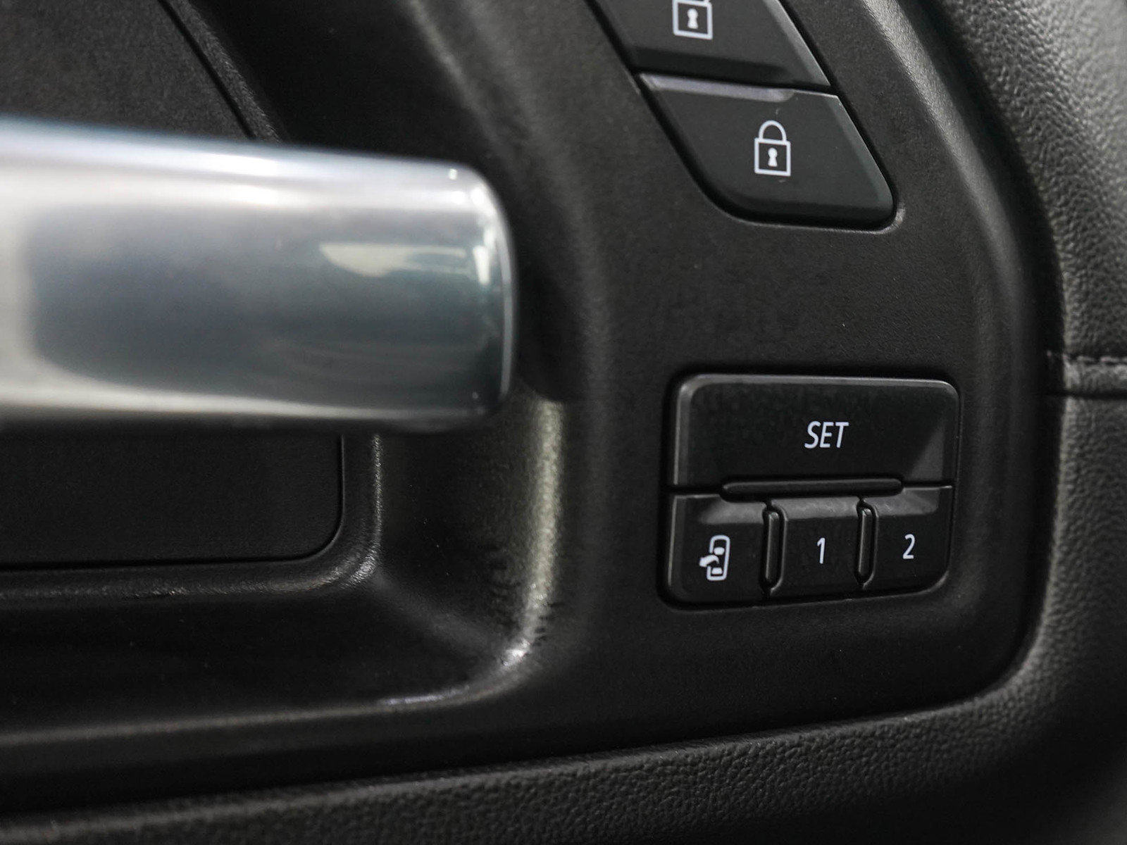 Used 2021 GMC Sierra 2500 SLT w/ SLT Convenience Package AWD/4WD image 23