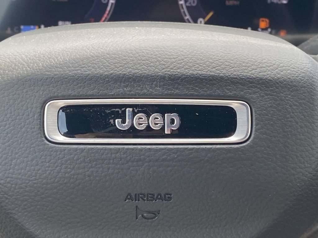 New 2026 Jeep Grand Cherokee L Limited w/ Limited Altitude Package AWD/4WD image 57