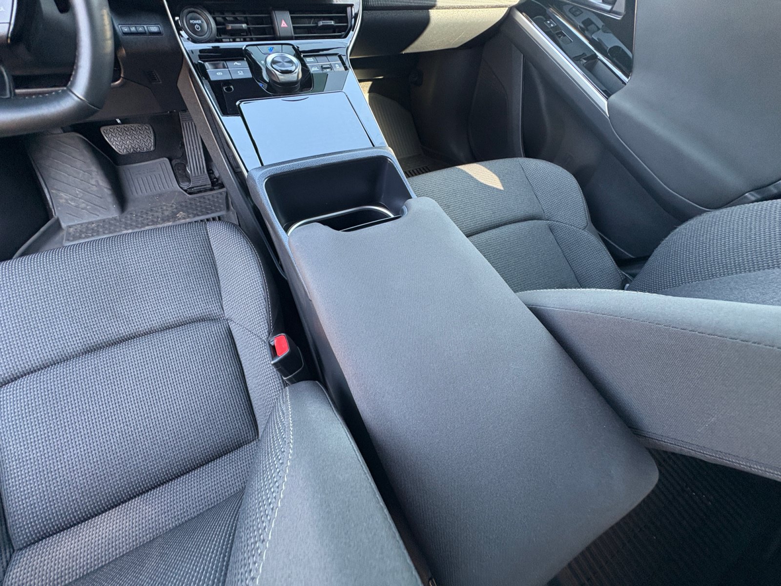 Certified 2024 Subaru Solterra AWD/4WD image 15