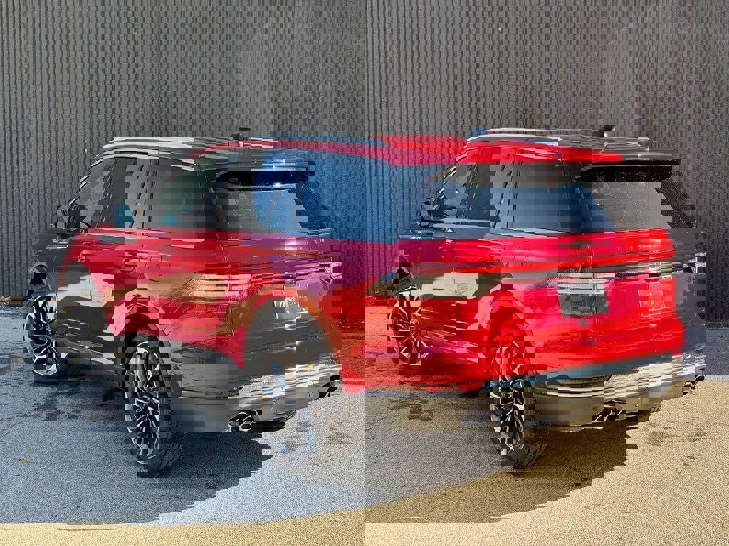 New 2026 Lincoln Aviator Reserve w/ Luxury Package image 4