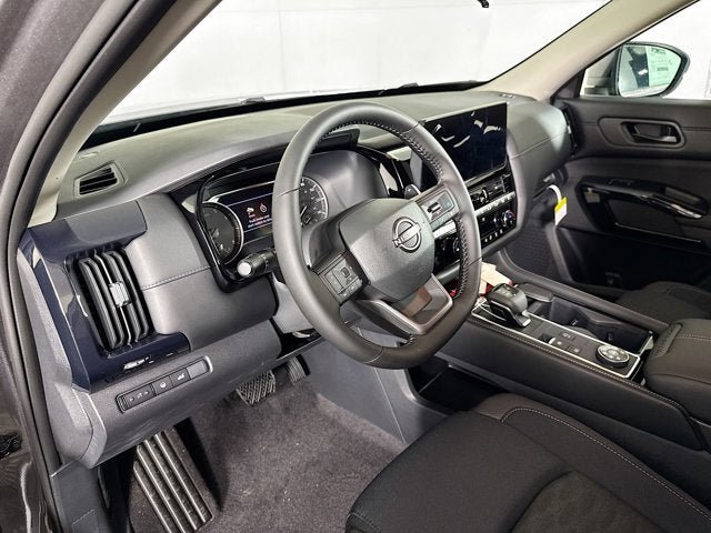 New 2026 Nissan Pathfinder SV AWD/4WD image 9