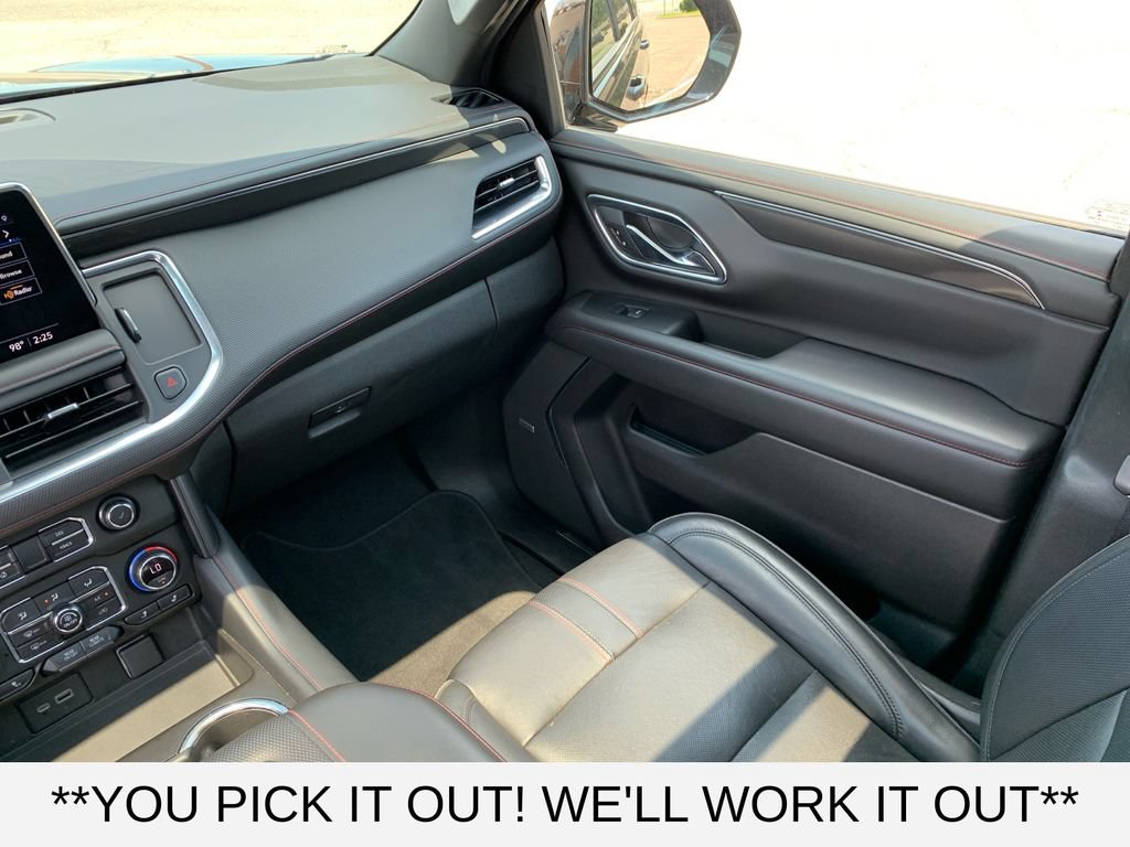 Used 2021 Chevrolet Suburban RST w/ Luxury Package AWD/4WD image 30