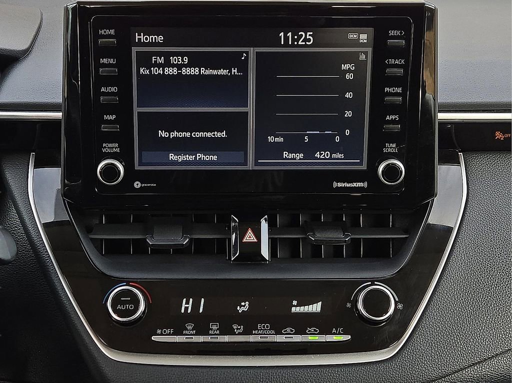 Used 2022 Toyota Corolla LE image 12