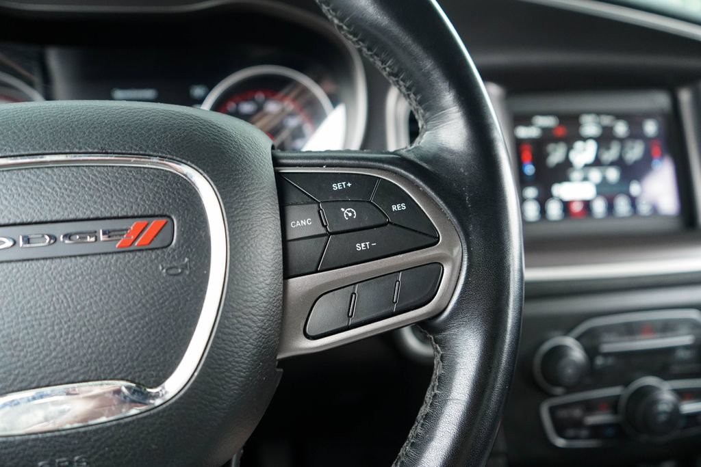 Used 2021 Dodge Charger SXT w/ Leather Interior Group RWD image 31