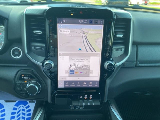 New 2026 RAM 1500 4x4 Crew Cab image 19